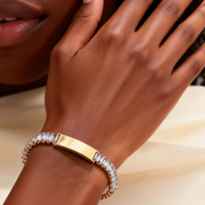 Bracelets ID Link Chain for Men His and Hers Text Engraved for Women bf and gf Custom Friendship Gift Memorial Wristband