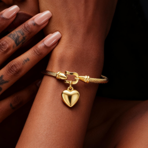 Womens Stainless Steel Heart Charm  Bracelet